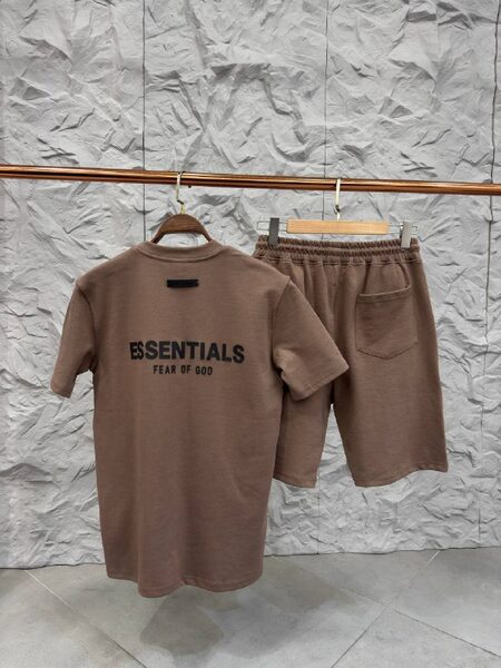 Apparel — TGLxIJnJW8kI view 5