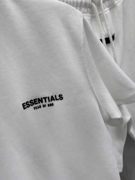 Apparel — TGLxIJnJW8kI view 8