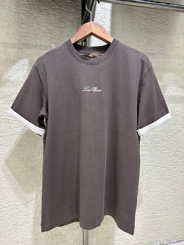 Apparel — TGLxUOQgOqd1 view