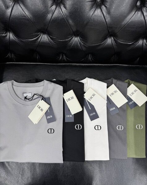 Apparel — TGM0grr7JddU view 3
