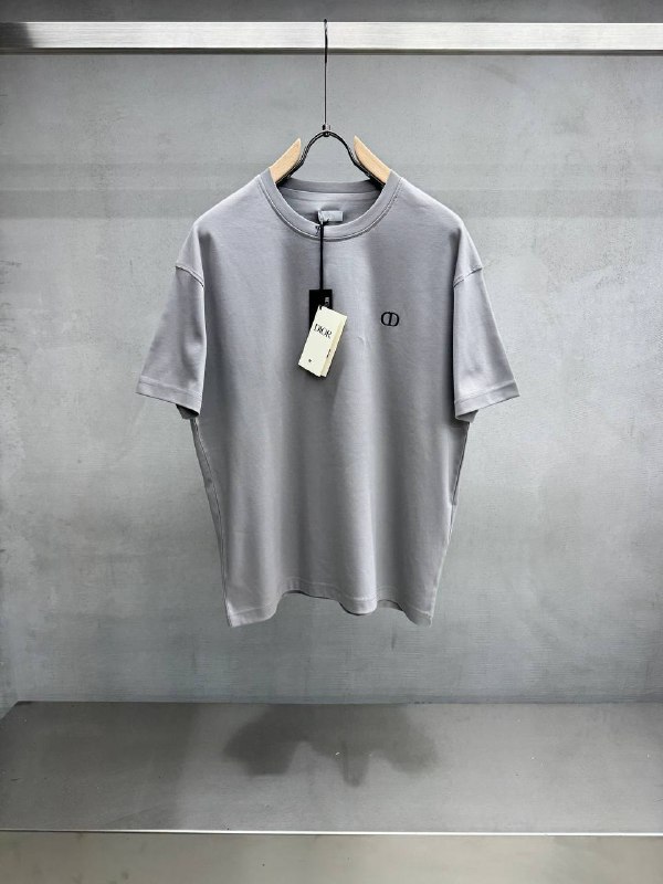 Apparel — TGM0grr7JddU view
