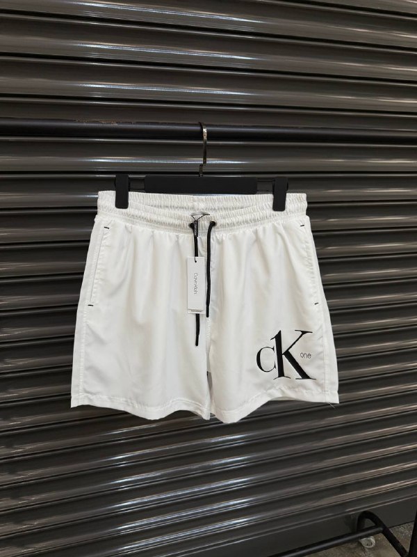 Apparel — TGM0pyQEiNcB view