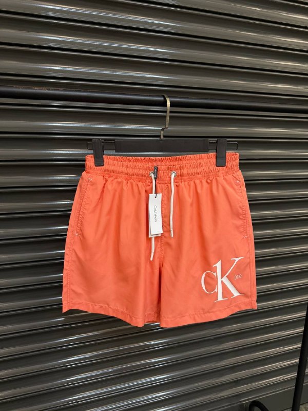 Apparel — TGM0pyQEiNcB view