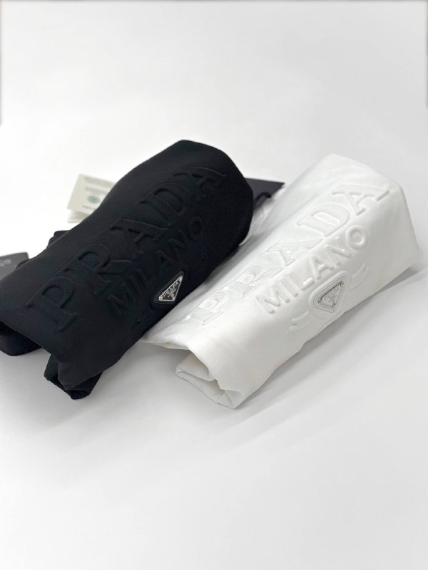 Apparel — TGM1ybpHnie7 view