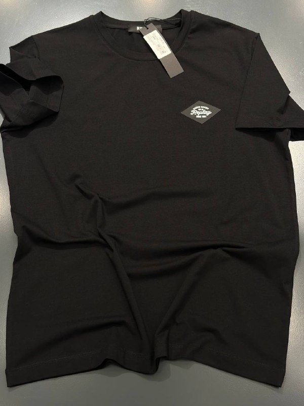 Apparel — TGM7hTA62zX0