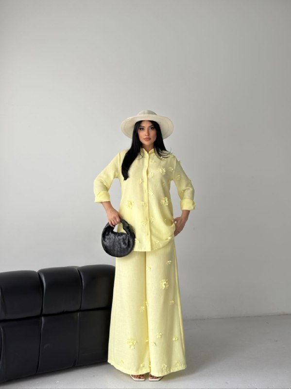 Apparel — TGM8Q31yW9_B