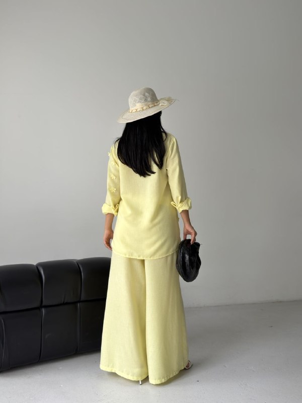 Apparel — TGM8Q31yW9_B view