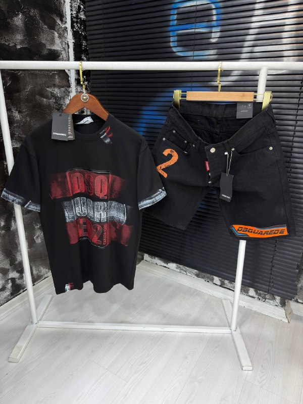 Apparel — TGMDDRe3CFbj view