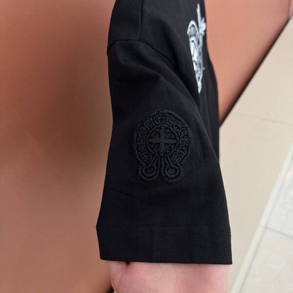 Apparel — TGMEB47BpSYg view 8