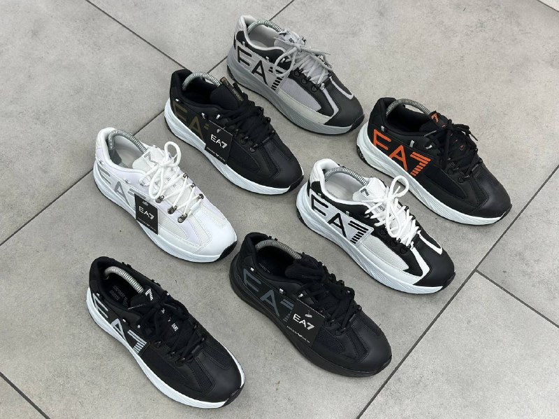 Men's Sneakers — TGMELns37zw2 view