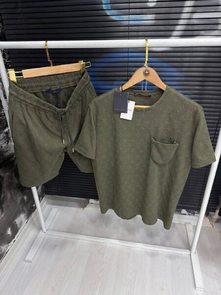 Apparel — TGMHBhrlW6x6 view 4
