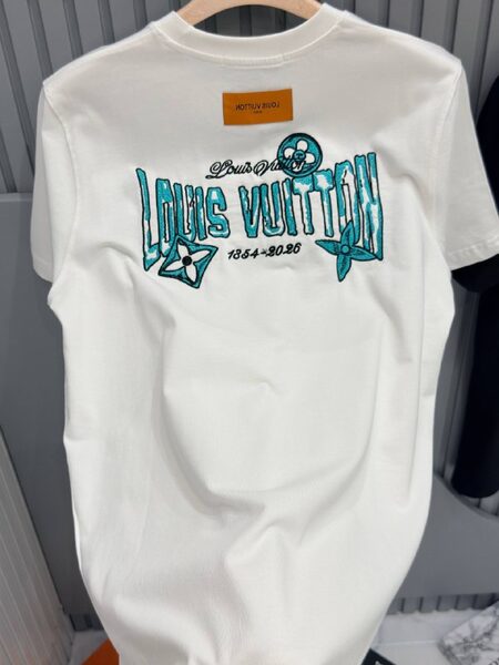 Apparel — TGMJEqQnxPp6 view 2