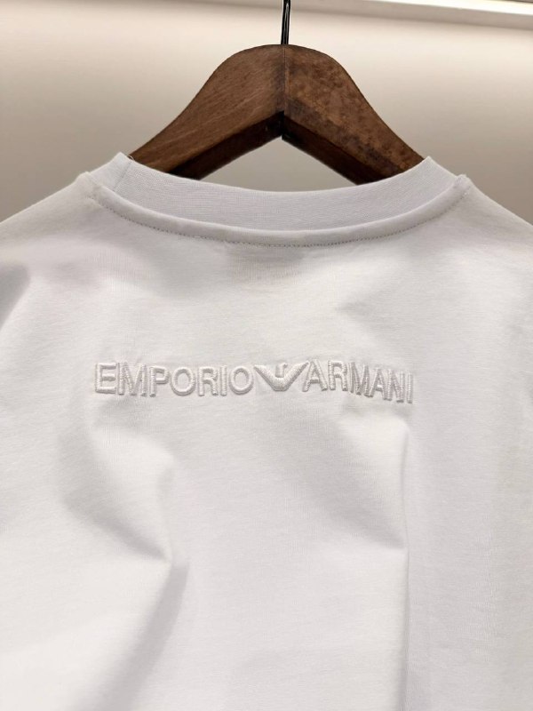 Apparel — TGMK5D0WqT03 view