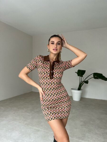 Apparel — TGMMKGDl1HK_ view 3