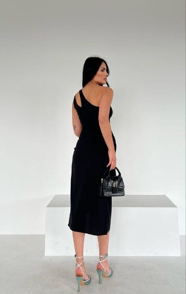 Apparel — TGMXUYVYcfpo view 4