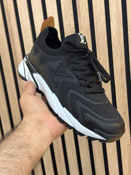 Men's Sneakers — TGMaQ9eZoBy6 view 3