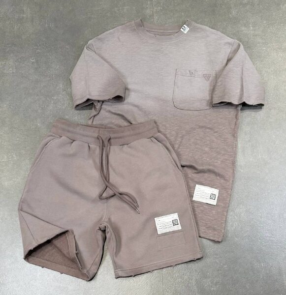 Apparel — TGMepnDym4ih view 2