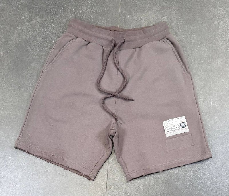 Apparel — TGMepnDym4ih view