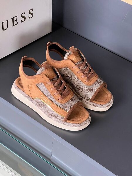 Women's Shoes — TGMjYKpik0SQ
