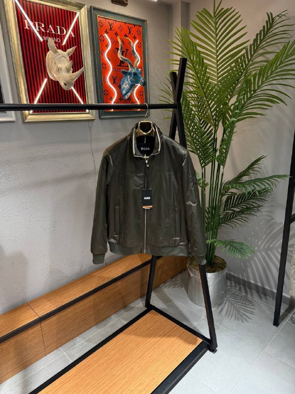 Apparel — TGMpWLECLUnu