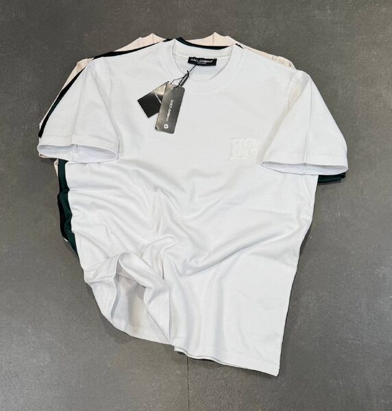 Apparel — TGMzadUTlbrD view 3