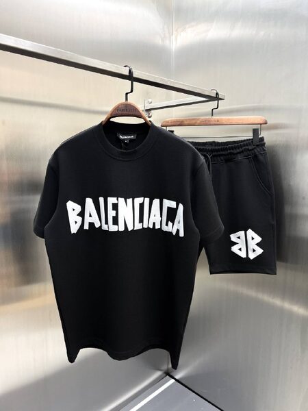 Apparel — TGN0Ntwf_RYt