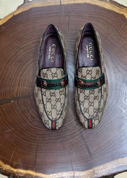 Gucci Sneakers — TGN3w_bj96eO view 2