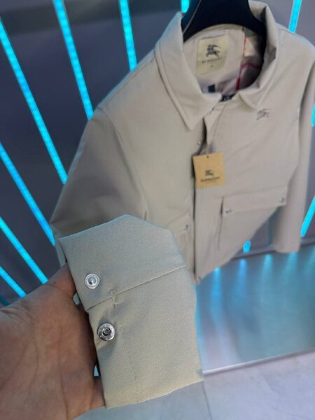 Apparel — TGN86pwIBFdQ view 4