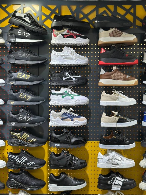 Men's Sneakers — TGN8gQsLcxlR view