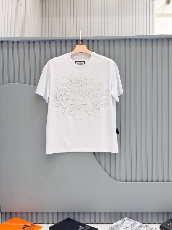 Apparel — TGNILOXX349s