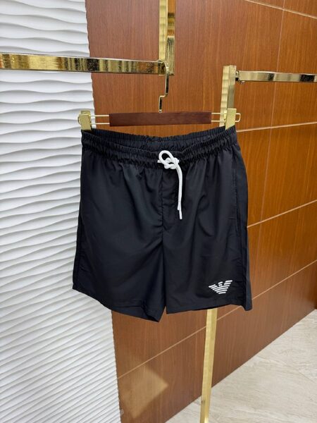Apparel — TGNPLFuUbTlC