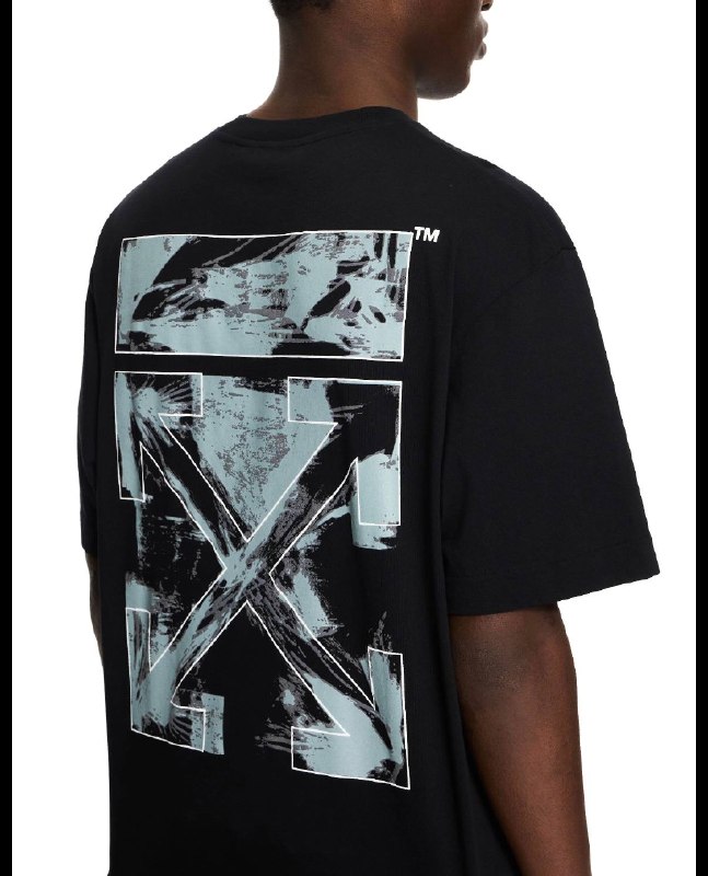 Apparel — TGNPwTEcJV2Y