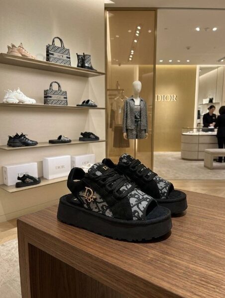 Women's Shoes — TGNQ6_5J-fn0