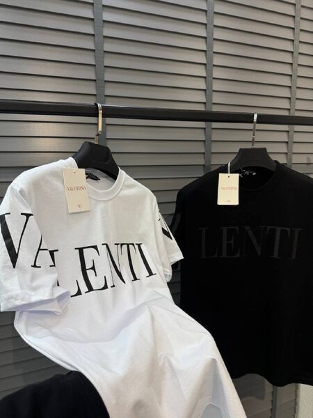 Apparel — TGNcQbIGX1x7