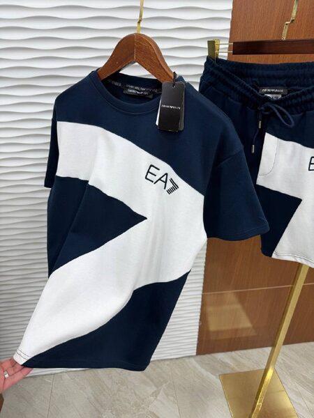 Apparel — TGNghCR5X1KL view 2