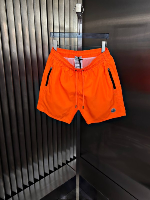 Apparel — TGNiEmV0gsT0
