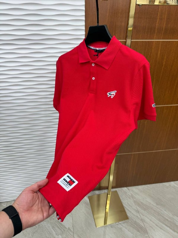 Apparel — TGNjVC3Ri2FB