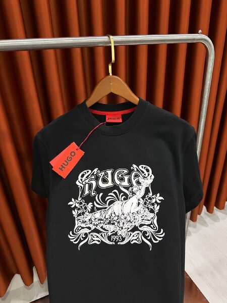 Apparel — TGNkm3LqX9Mt view 3