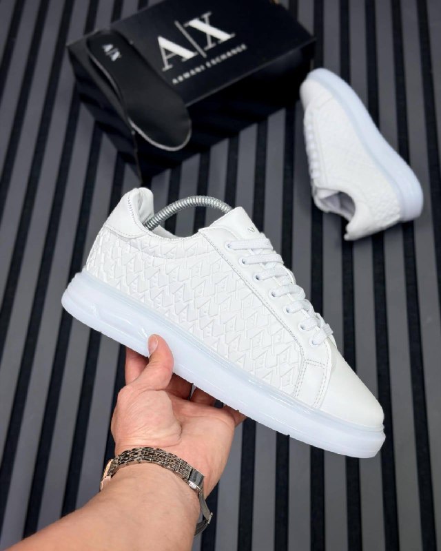Men's Sneakers — TGNm5S1T5W9j view