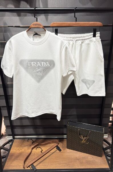 Apparel — TGNoDG6JXJ2m