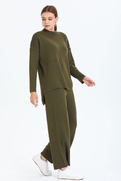 Apparel — TGNqMA_kLEKj