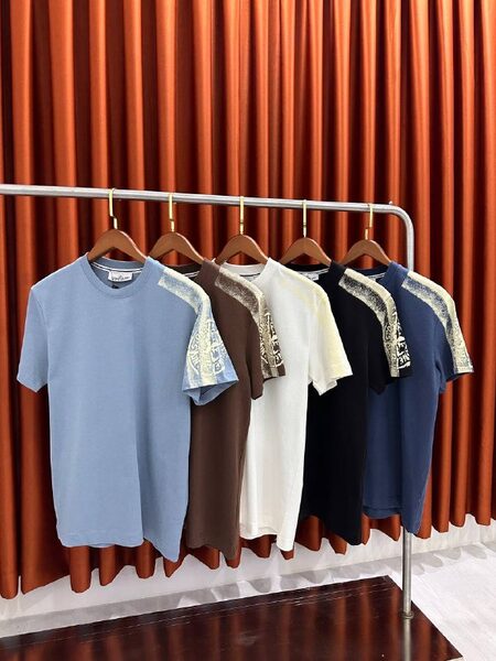 Apparel — TGNslZUMgiR5