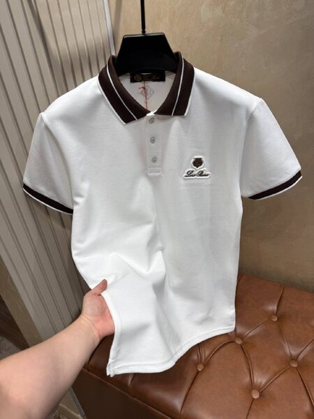 Apparel — TGNwORAciXU1