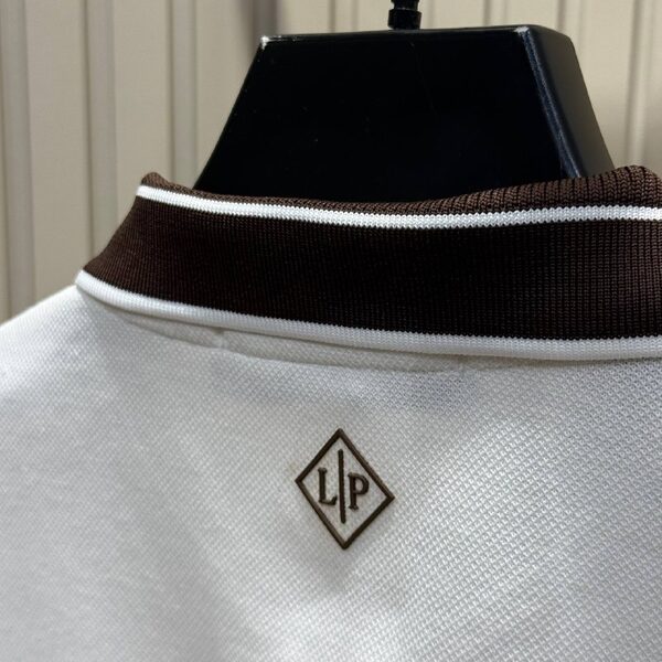 Apparel — TGNwORAciXU1 view 3