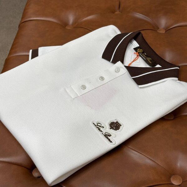 Apparel — TGNwORAciXU1 view 4