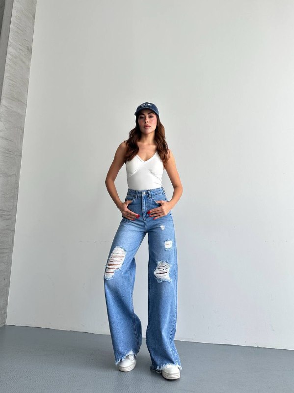 Apparel — TGNzC-4dhhXE