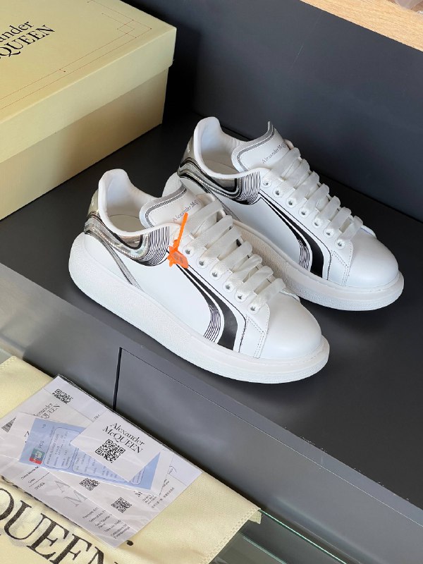 Men's Sneakers — TGO140cCiYy_