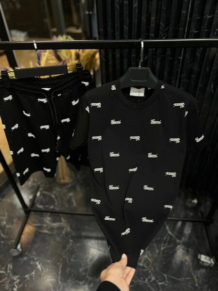 Apparel — TGO46jClEExv view 5