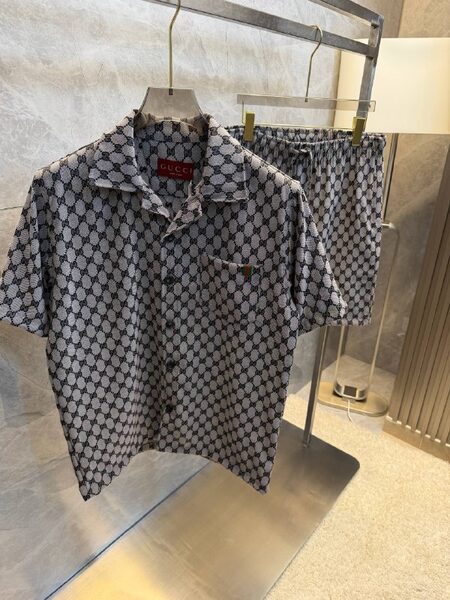 Apparel — TGO6WHSdt5mw view 3