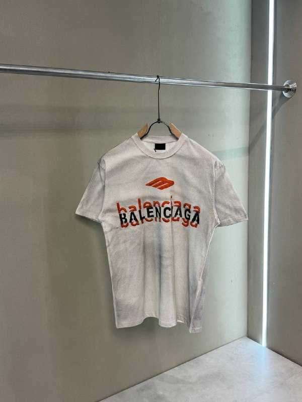 Apparel — TGO9Wie3wpzC view